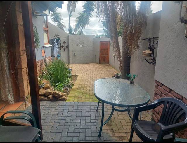 3 BEDROOM PROPERTY TO RENT IN GREENHILLS